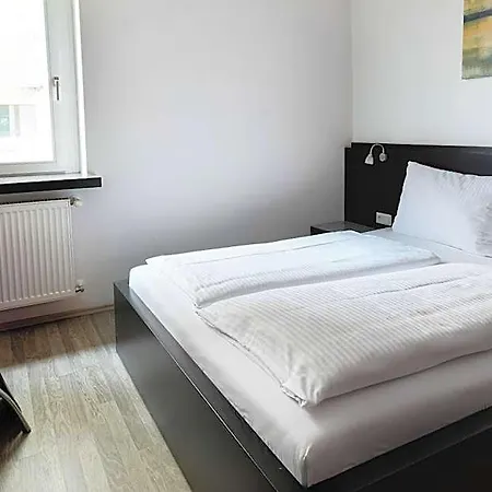 Villa-bassermann, Stilvoll, 2 Min Zum Schloss, Schnelles Wlan & Parkplatz