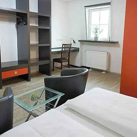 Villa-bassermann, Stilvoll, 2 Min Zum Schloss, Schnelles Wlan & Parkplatz