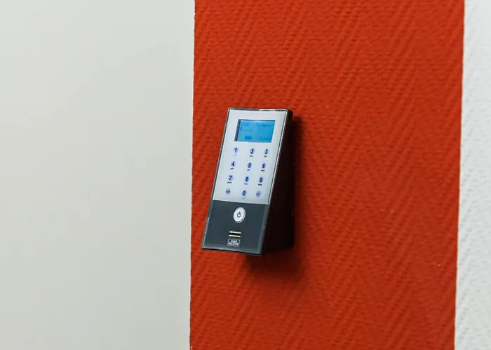 Hostel Villa-bassermann, Stilvoll, 2 Min Zum Schloss, Schnelles Wlan & Parkplatz *