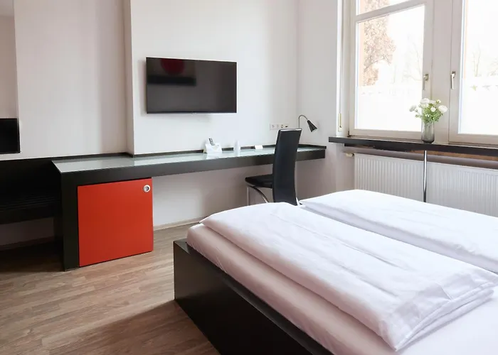 Villa-bassermann, Stilvoll, 2 Min Zum Schloss, Schnelles Wlan & Parkplatz