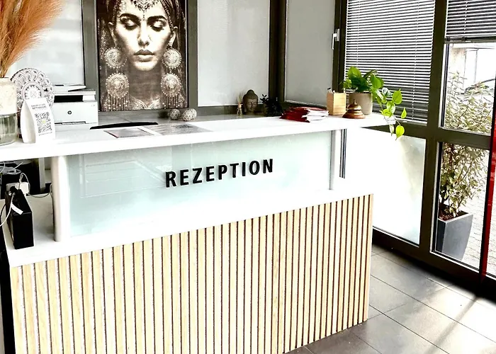 Hostel Villa-bassermann, Stilvoll, 2 Min Zum Schloss, Schnelles Wlan & Parkplatz